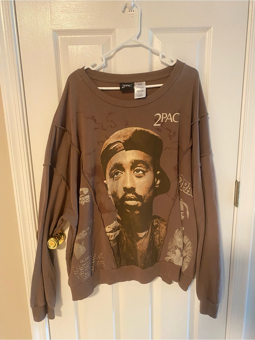 2Pac oversized sweatshirt